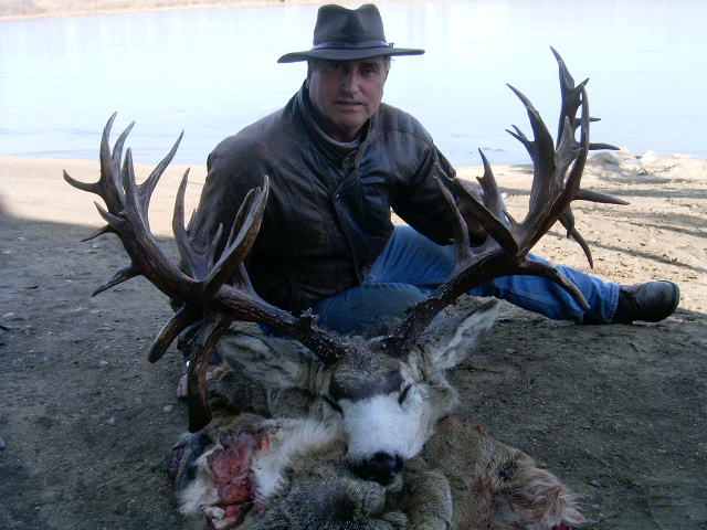 possible-world-record-mule-deer