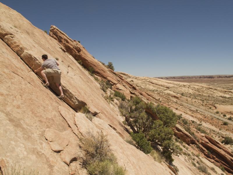 Name:  05302010_Bluff_Mon.jpg
Views: 2147
Size:  72.1 KB