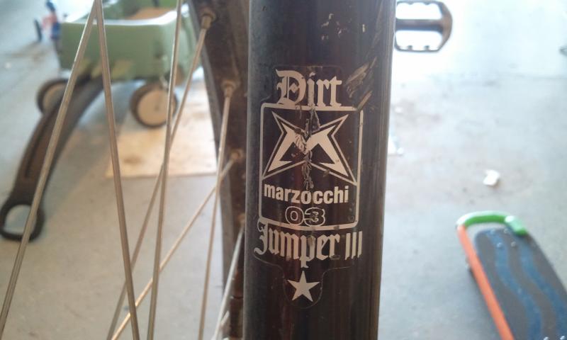 Marzocchi dirt jumper 3 shop air pressure