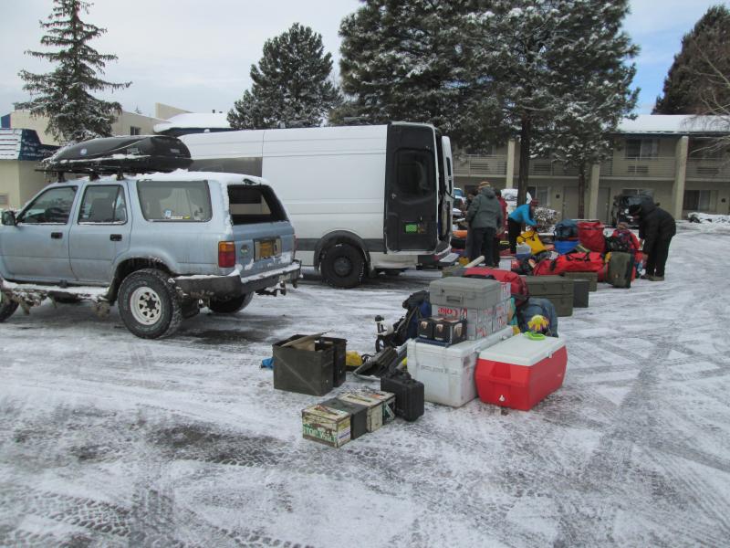 Name:  001 Loading gear in Flagstaff.jpg
Views: 700
Size:  88.8 KB