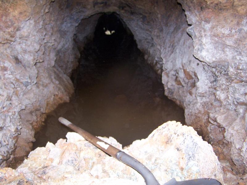 Name:  quartz mine 008.jpg
Views: 639
Size:  67.6 KB