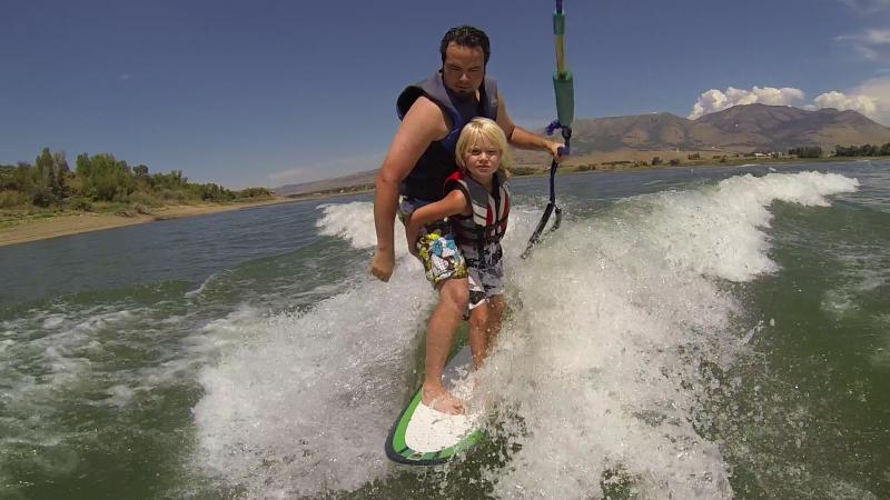 Name:  vlcsnap-2013-08-17-19h15m34s92.jpg
Views: 440
Size:  54.5 KB