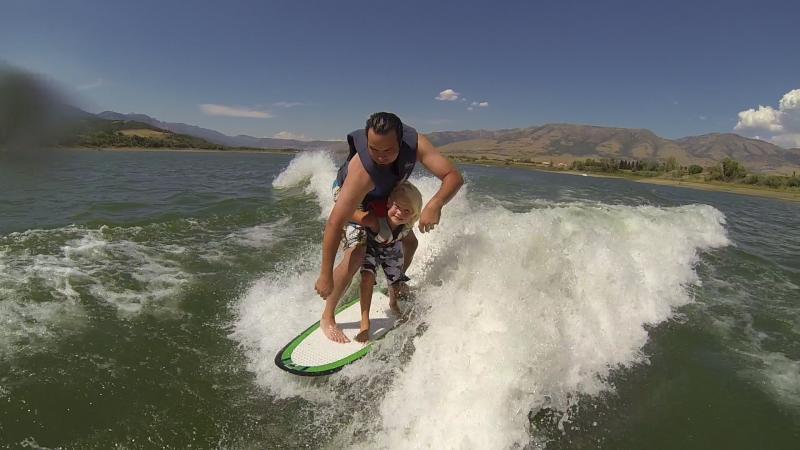 Name:  vlcsnap-2013-08-17-19h39m35s172.jpg
Views: 452
Size:  48.0 KB