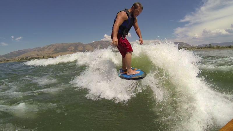 Name:  vlcsnap-2013-08-18-22h08m37s249.jpg
Views: 482
Size:  49.1 KB