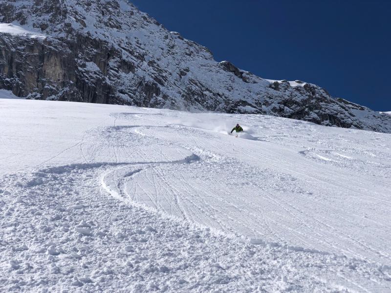 Name:  ski2.jpg
Views: 10235
Size:  102.6 KB