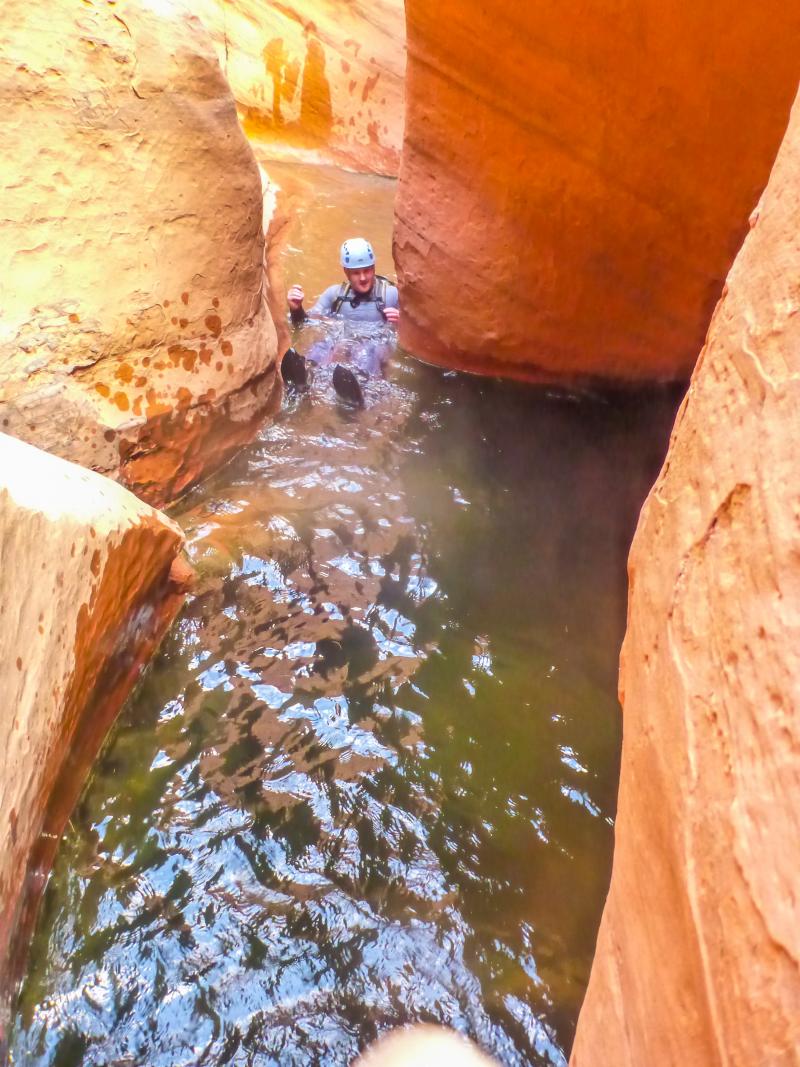 Name:  2013 04 04-06 Canyoneering Chop Rock 190.jpg
Views: 569
Size:  134.9 KB