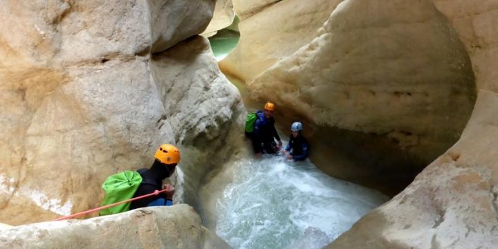 Name:  canyoning-verdon-2.JPG
Views: 453
Size:  36.2 KB