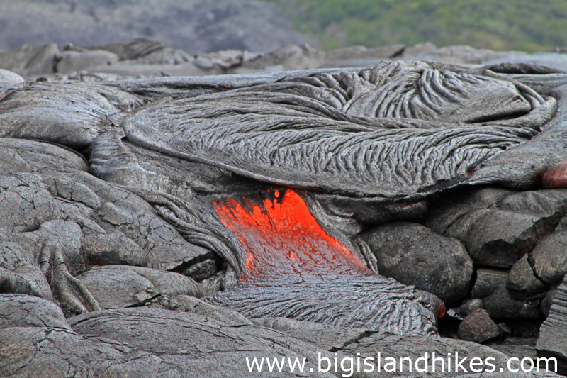 Name:  hawaii_volcanoes_national_park_lava_flowing.jpg
Views: 1352
Size:  525.5 KB