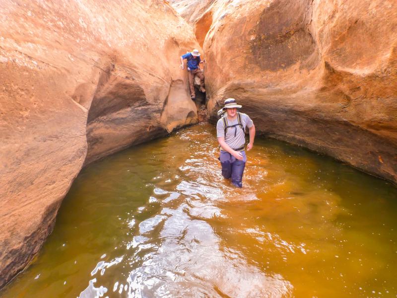 Name:  2013 04 04-06 Canyoneering Chop Rock 157.jpg
Views: 570
Size:  84.1 KB