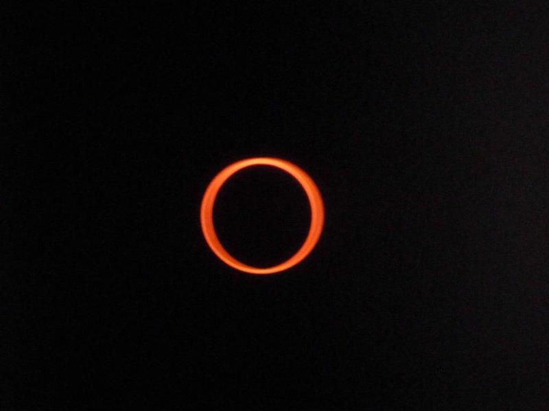 Name:  solareclipse2012.jpg
Views: 151
Size:  25.8 KB