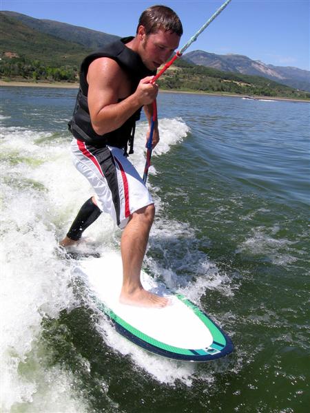 wake surfing (22).JPG