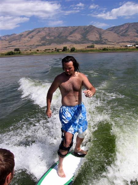 wake surfing (7).JPG
